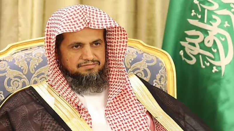 النائب العام يوجه بالقبض على شخصين روجا للمخدرات عبر وسائل التواصل