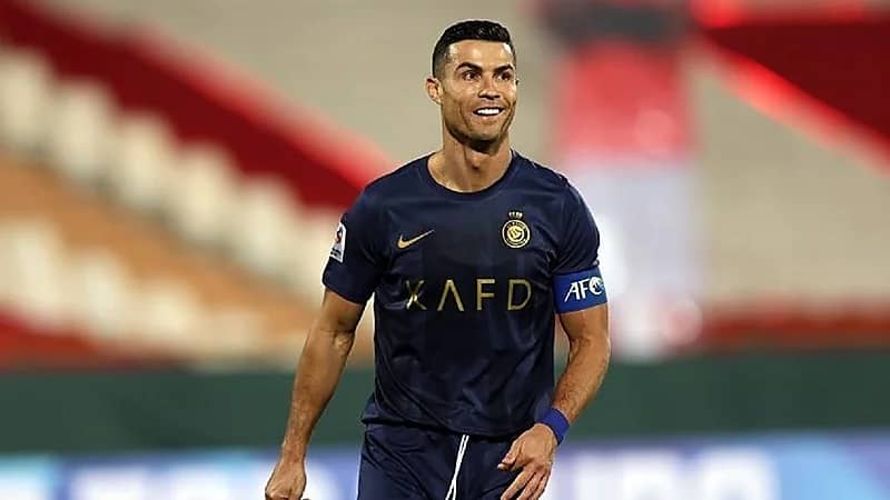 نجم البرازيل يرفض عرض رونالدو للانضمام إلى النصر