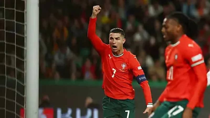 رونالدو يرد على الانتقادات بقيادة البرتغال: أغادر ورأسي مرفوعة