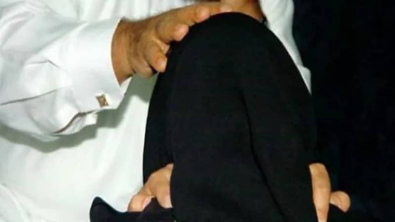 "الأمر بالمعروف" تحذر النساء من الوقوع في المحرمات أثناء الرقية 