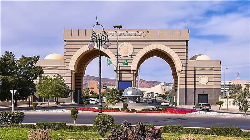 الجامعة الإسلامية تعلن موعد المقابلة الشخصية للمرشحين للوظائف الصحية