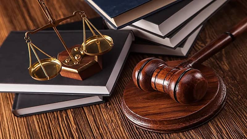 ضبط شخصين اعتديا على آخر بسلوكيات منافية للآداب العامة