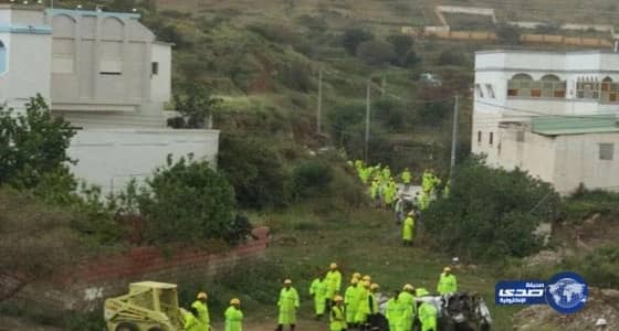 بالصور.. ضبط مخالفات بمحلات المستلزمات النسائية والاتصالات في نجران