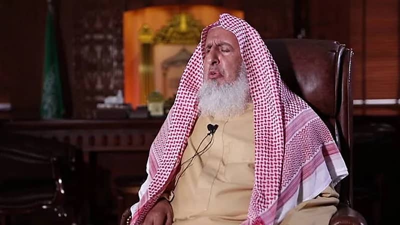 بالفيديو.. مفتي المملكة يوجه نصيحة لمن اعتادوا تصنيف الناس بأوصاف وألقاب قبيحة