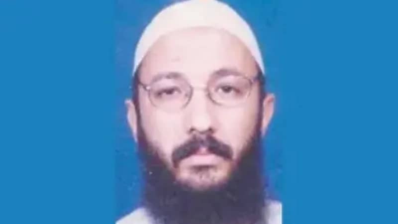 الكشف عن زعيم تنظيم القاعدة الجديد بعد مقتل الظواهري