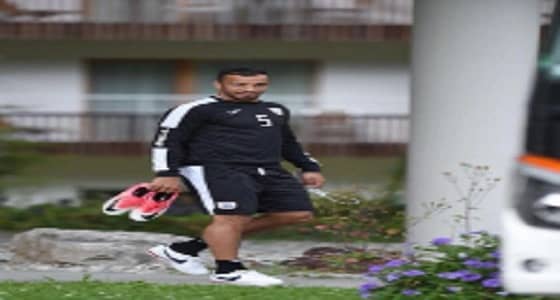 المنتخب الجزائري يضم بن العمري