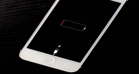 " آبل " تعتذر لبطء أجهزة المستخدمين بتخفيض سعر البطارية البديلة