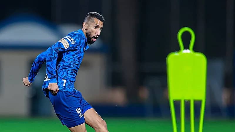 حقيقة اعتزال كابتن الهلال سلمان الفرج