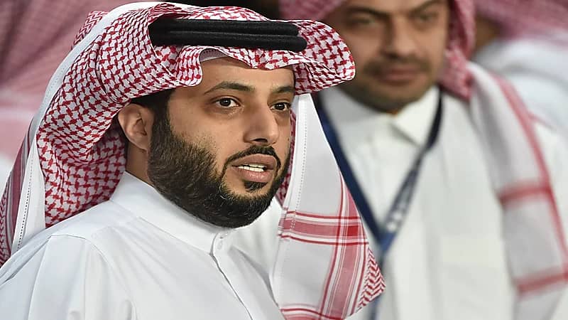 تركي آل الشيخ يحتفل بيوم ميلاده الـ 41