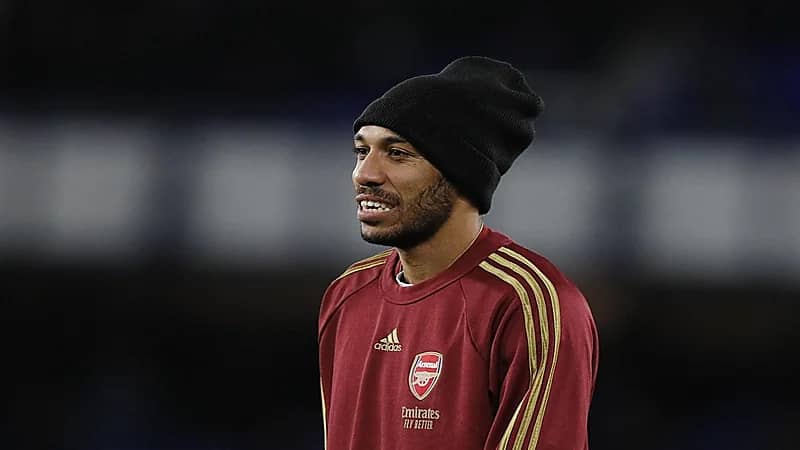 الهلال يسعى لضم أوباميانغ خلال أيام