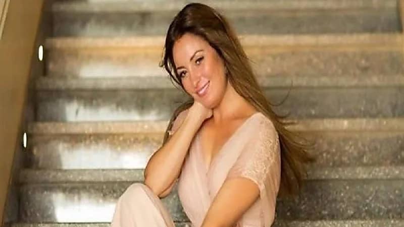 بالفيديو.. نرمين الفقي تستعرض أناقتها في أحدث جلسة تصوير