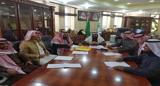 " الراشد " يجتمع بقائد مبادرة " معالجة التشوه البصري "