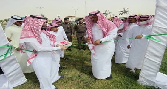 محافظ العويقيلة يدشن حملة النظافة العامة بالمحافظة والقرى التابعة لها