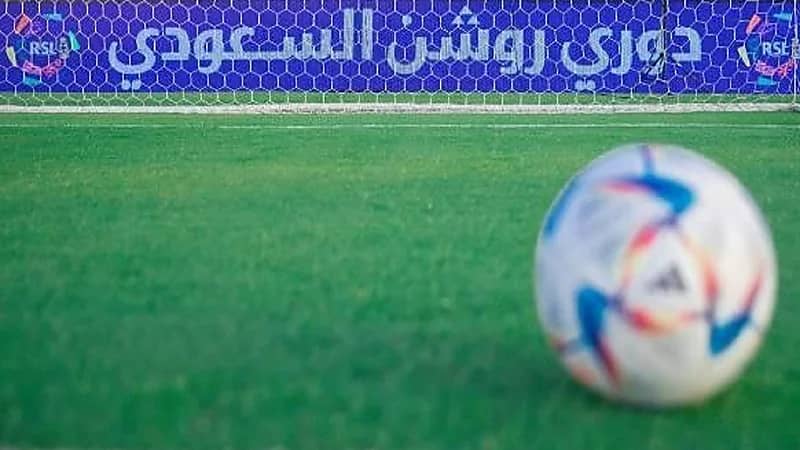 منع إقامة مباريات تتعارض مواعيدها مع توقيتات الصلوات بدوري روشن