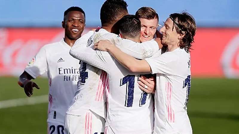 نجم ريال مدريد يخضع لفحص طبي جديد لتحديد موقفه من الديربي