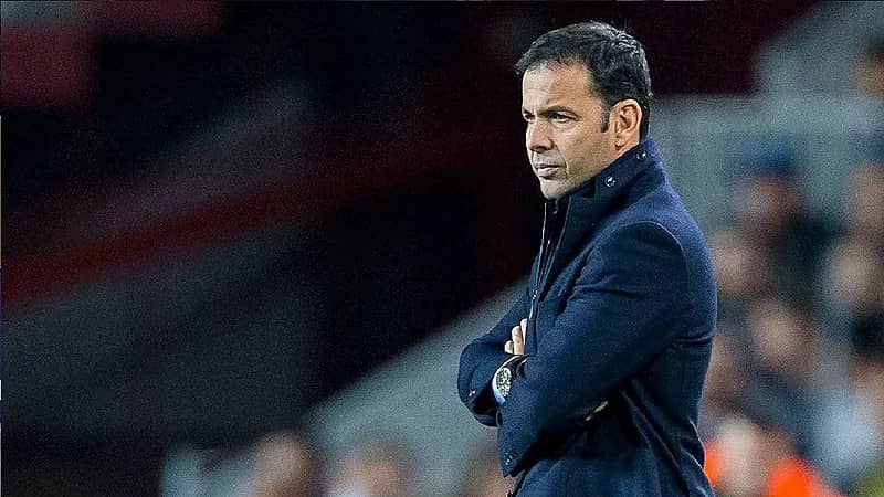 الرياض يتعاقد مع المدرب كاليخا .. فيديو