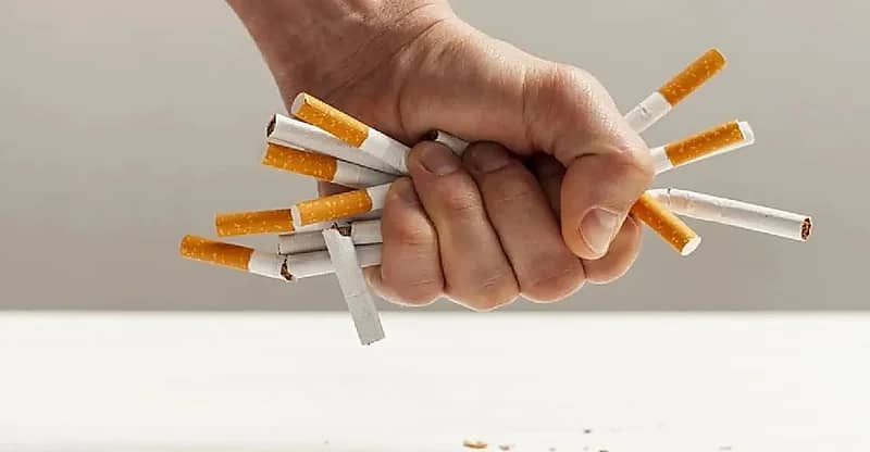 استشاري: مرض بورجر يختار الشباب المدخنين ويضعف القدرات الجنسية
