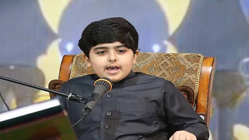بالفيديو.. حلقات القرآن تُمكن طفل سعودي من التحدث باللغة العربية