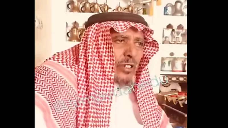 ولي أمر طالبة: المعلمين والمعلمات على الرأس والعين