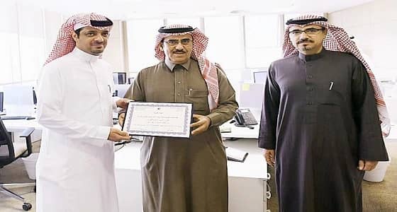 العمودي يتسلم جائزة " فانا " كأحسن تقرير في 2017