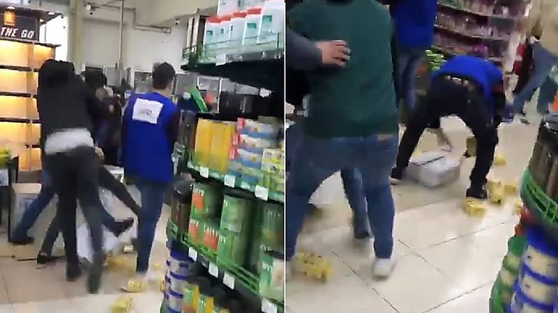 شاهد .. مشاجرة عنيفة بالسلع الغذائية بين شباب في لبنان