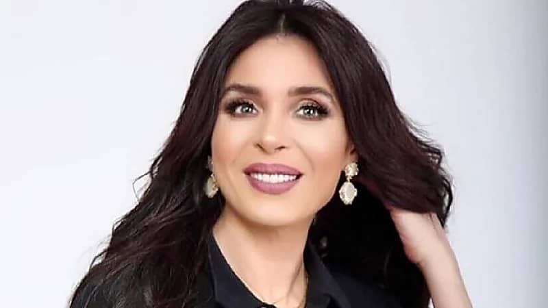 دينا : عمري ما شربت بيرة وكنت أذهب الكلية صباحاً وأرقص بالنايت ليلاً( فيديو)