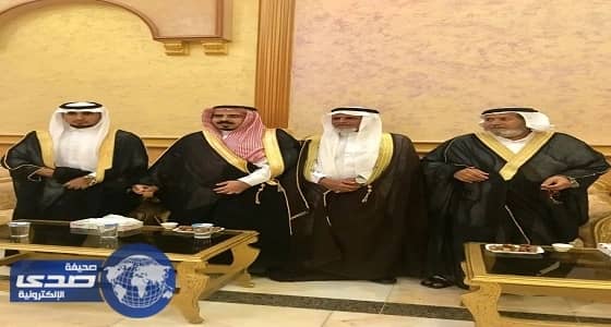 محافظ " غامد الزناد " يُشرِّف حفل زواج الأستاذ - منصور الغامدي بقصر الجزيرة بالمخواه