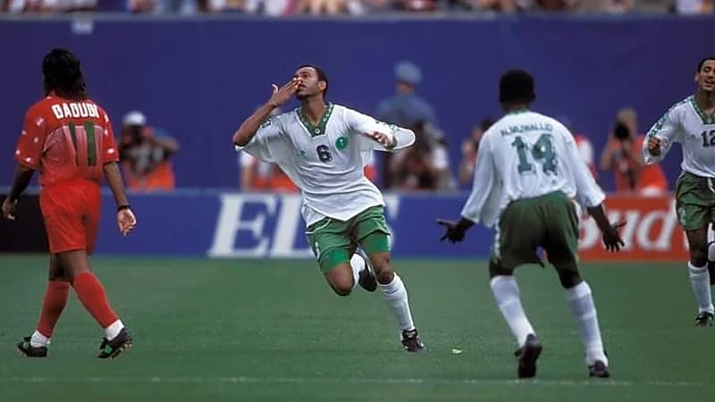 فؤاد أنور: حرمت "زيدان" الحصول على جائزة أفضل لاعب في مونديال 98