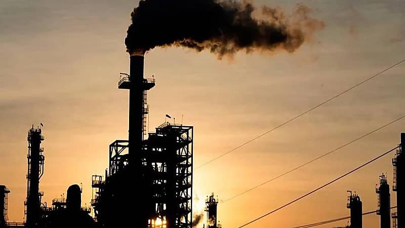 ارتفاع الطلب على النفط رغم تراجع الإنتاج