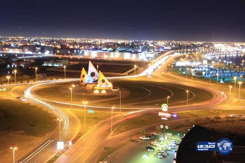 الإطاحة بمواطن قتل زوجته بالسكين  وأصاب أفراد أسرتها بالدمام