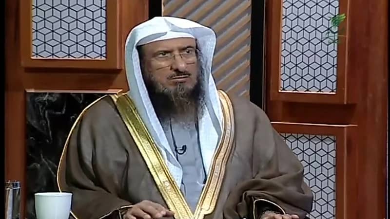 بالفيديو.. "الماجد" يوضح حكم صلاة شخصين أغمى على أحدهما وساعده الآخر