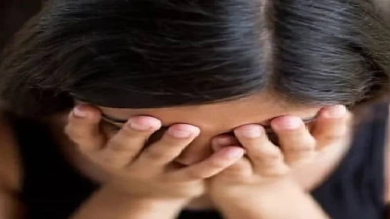 فتاة تتعرض لموقف محرج أمام عريس بسبب " الفلاتر "