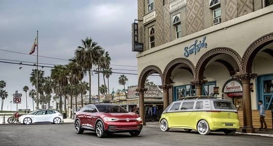 بالصور.. فولكس فاجن تستوحي تصاميم سياراتها المستقبلية من منتجات أبل