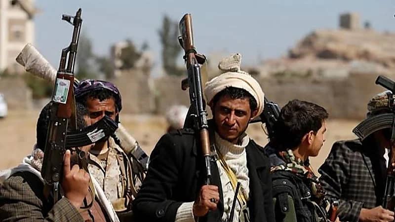 ميليشيا الحوثي تختطف يوتيوبر بعد كشفه فسادهم وجرائمهم