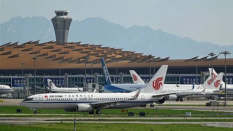 نجاة طائرتين من اصطدام مروع في أجواء روسيا