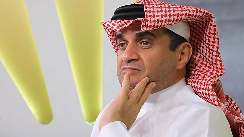 "فيفا" يمنع الشباب من تسجيل لاعبين جدد ثلاث فترات مقبلة