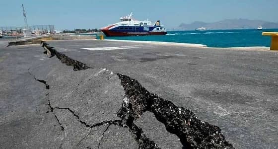  زلزال يضرب اليونان ويشعر به السكان في أثينا