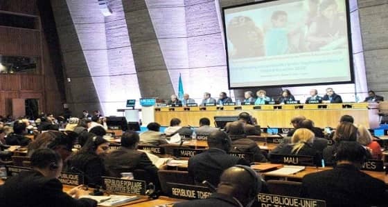 العيسى: الوزارة تجرى مراجعات مستمرة للمناهج الدراسية