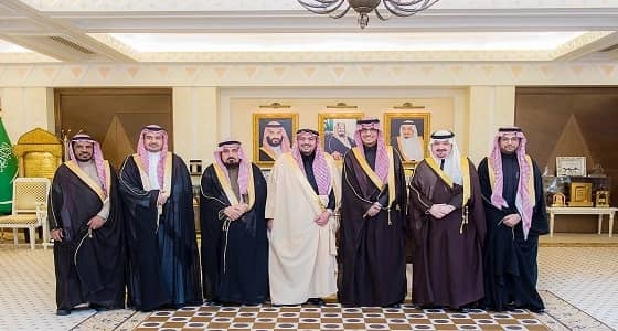 بالصور.. أمير القصيم يستقبل محافظ الهيئة العامة للزكاة والدخل