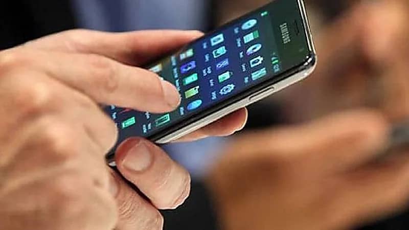 طريقة سهلة لقراءة رسائل المحادثات المظللة