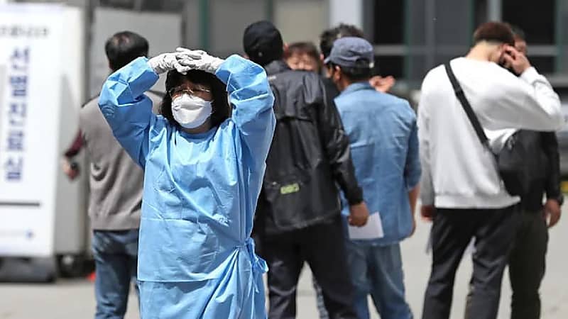 قفزة جديدة لإصابات كورونا في كوريا الجنوبية