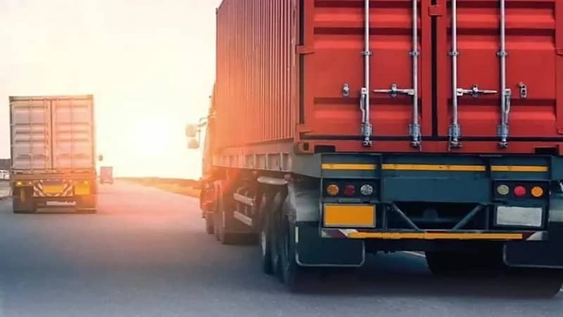 بدء تطبيق دخول الشاحنات للرياض بمواعيد مسبقة