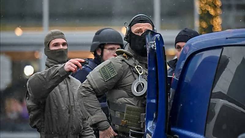 القبض على مسلح احتجز رهائن وقتل أمه في دريسدن الألمانية