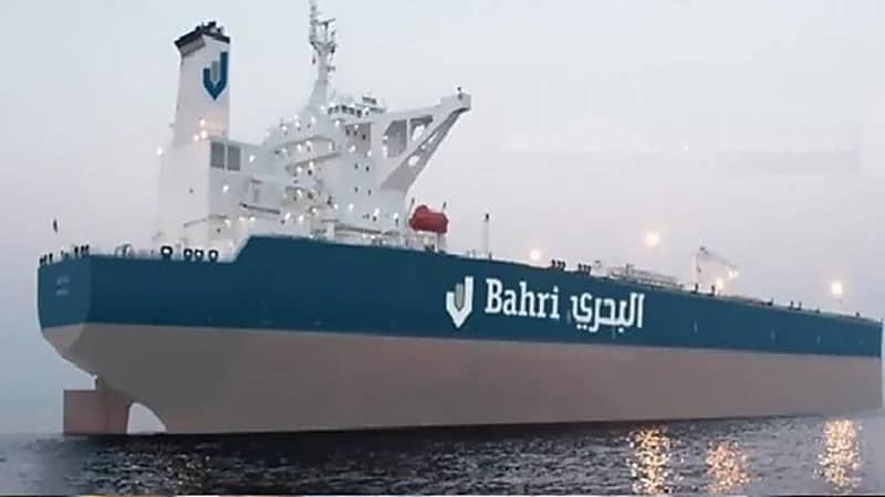 بدء التشغيل التجريبي للمحطة العائمة الأولى لتحلية المياه قرب ميناء الشقيق