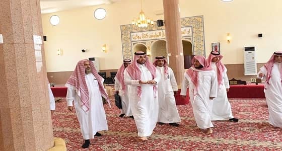 أمير الحدود الشمالية يقف على استعدادات وجاهزية المساجد لاستقبال شهر رمضان المبارك