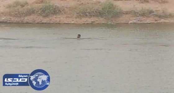 انتشال جثمان الغريق الثاني من مستنقع مياه بالرياض