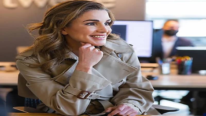 صورة.. الملكة رانيا تتألق في يوم المرأة