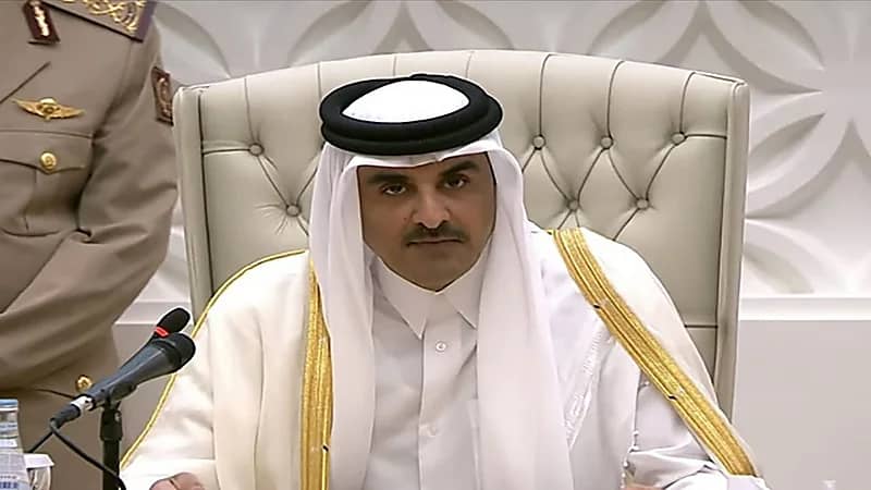 أمير قطر يقبل استقالة رئيس الوزراء