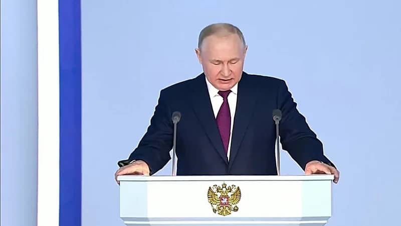 بوتين: الحروب التي شنها الغرب تحت شعار الديمقراطية شردت مئات الملايين