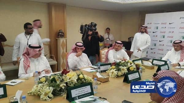 اتحاد الكرة يخاطب "فيفا" بشأن شكاوى الأندية